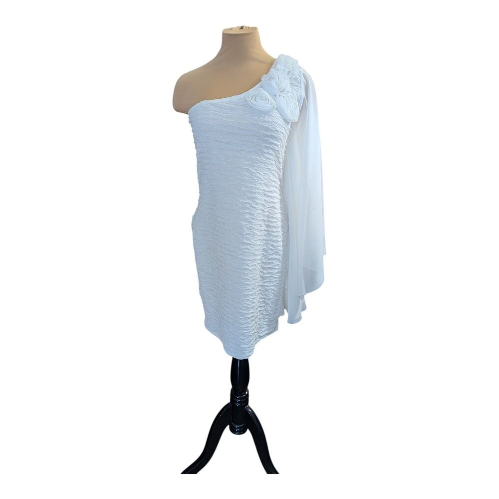 Almost Famous One Shoulder White Cocktail Dress Floral Cape Sleeve Textured LG